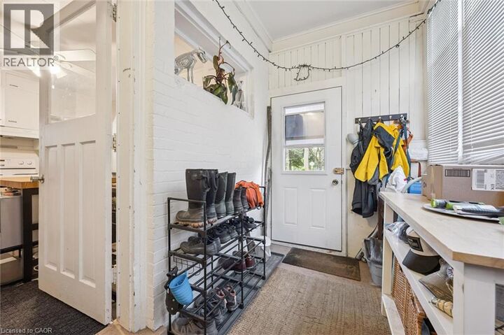 Property Photo:  143 David Street  ON N2G 1Y1 