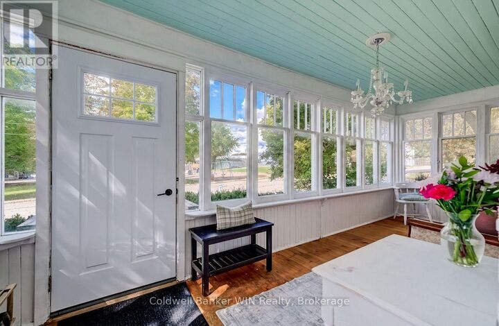 Property Photo: 420 Parkside Drive ON N0G 2L3