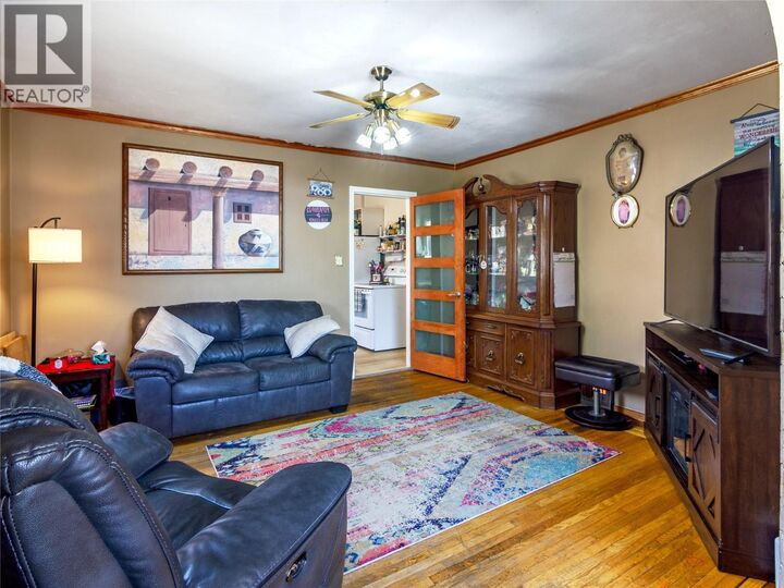 Property Photo:  662 Ellis Street  BC V2A 4M6 