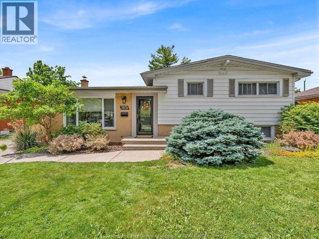 Property Photo:  3939 Longfellow  ON N9G 2B4 
