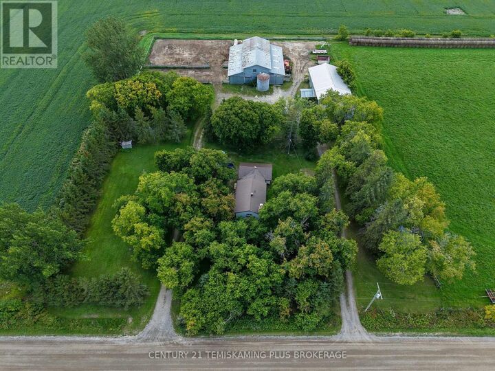 Photo de la propriété: 138300 Peters Road ON P0J 1P0