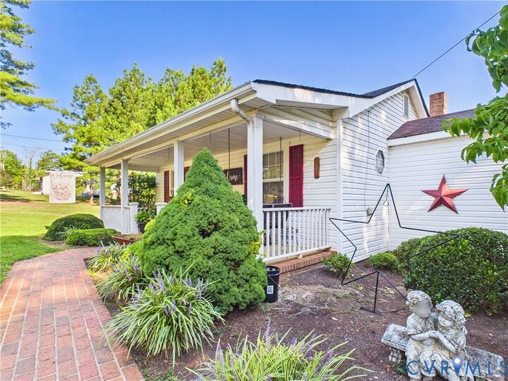Property Photo: 471 Main Street VA 23936