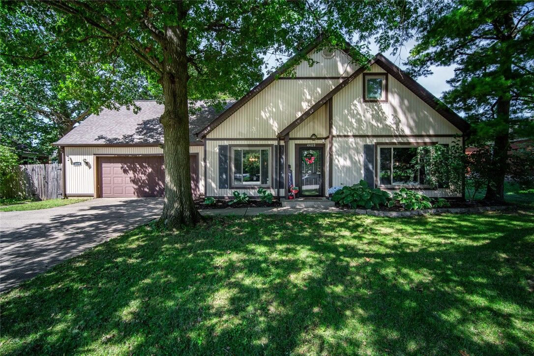 Property Photo: 4409 Marshall Road OH 45429