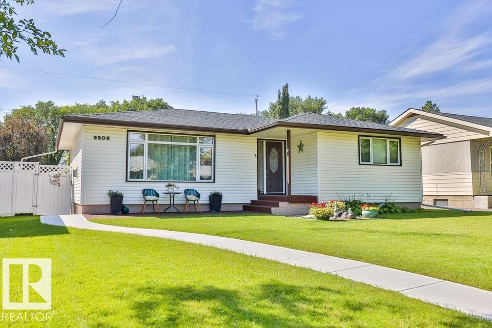 Property Photo: 5203 48 Avenue AB T9E 5E6