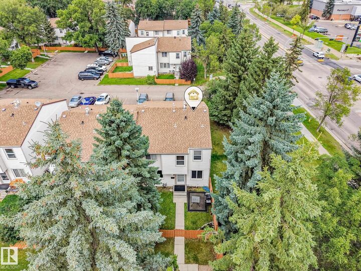 Property Photo:  6552 178 Street NW  AB T5T 2A2 