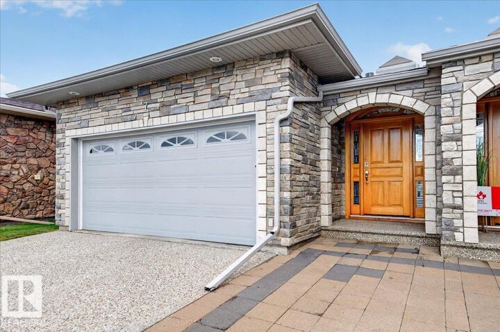 Property Photo: 10500 103 Avenue 7 AB T8R 0E7