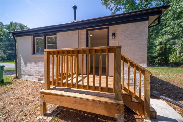 Property Photo:  2256 Brannen Road SE  GA 30316 