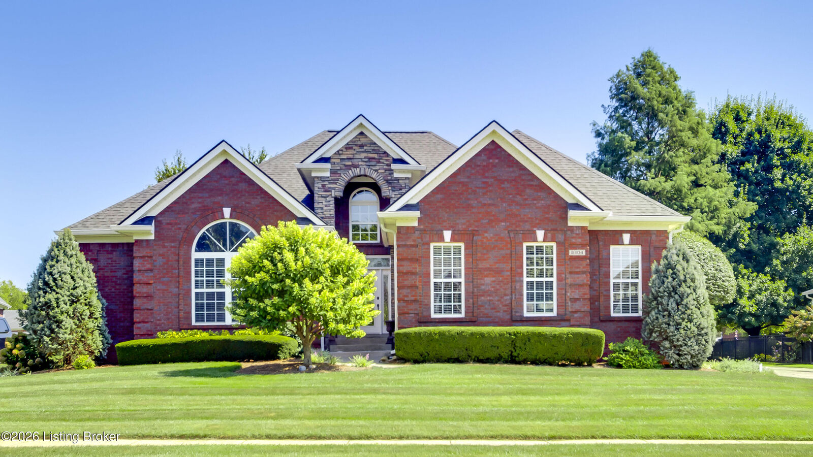 Property Photo: 8304 Old Toll Rd KY 40291
