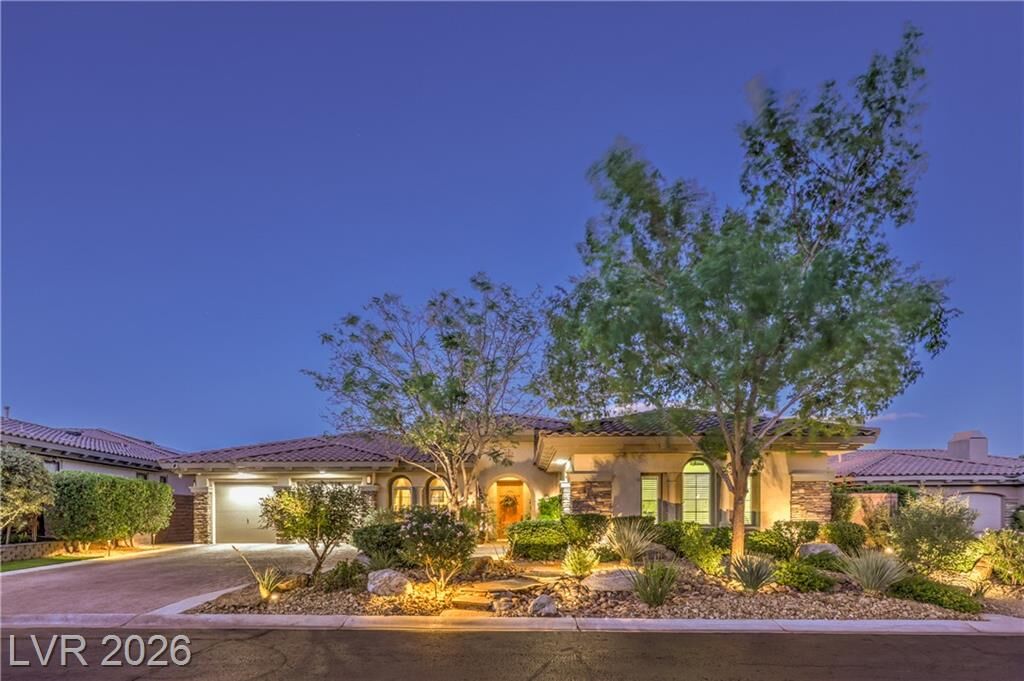 Property Photo:  24 Cross Ridge Street  NV 89135 