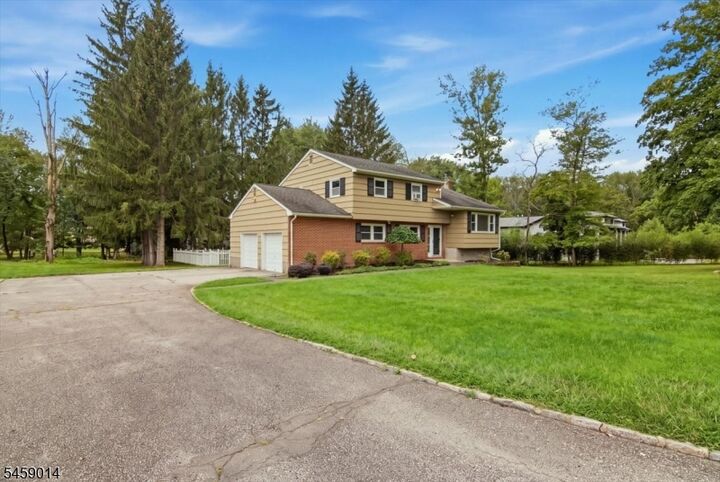 Property Photo:  39 Park Rd  NJ 07054 