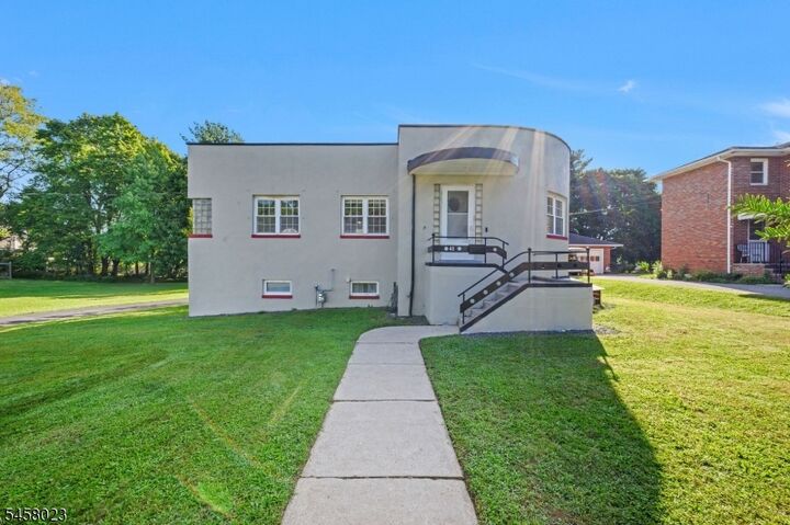 Property Photo:  48 Elwood Ave  NJ 08822 