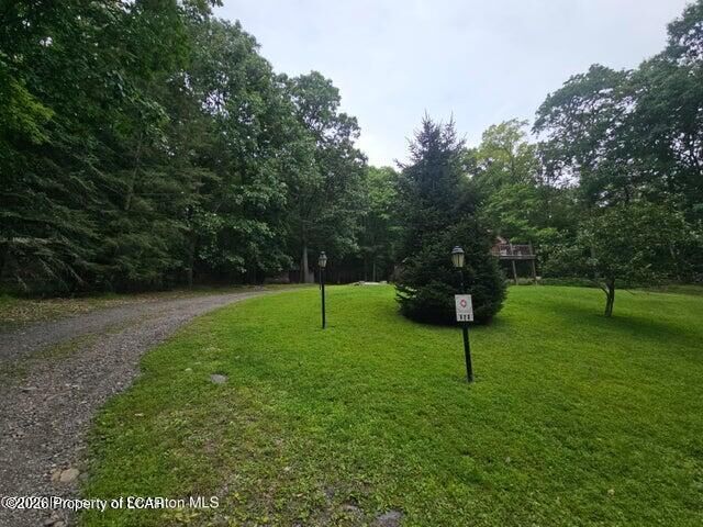 Property Photo:  520 Snowflake Lane  PA 18655 