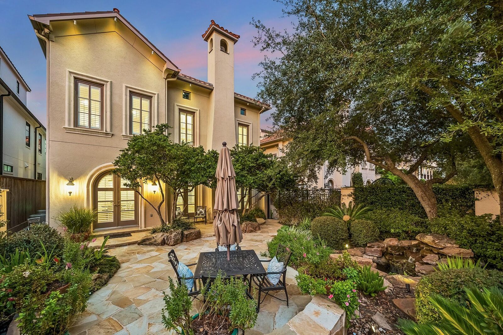 Property Photo:  5034 Tangle Lane  TX 77056 