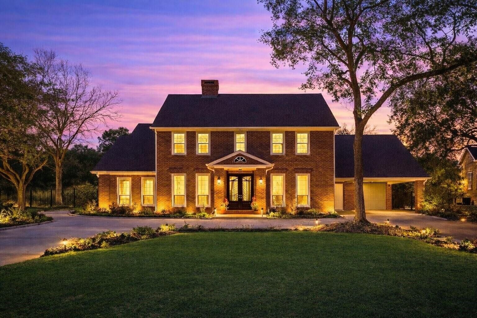 Property Photo: 25 The Oval Street TX 77479