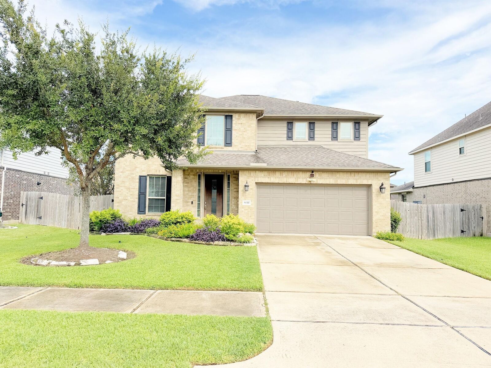 Property Photo:  8611 Oakdale Bluff Court  TX 77407 