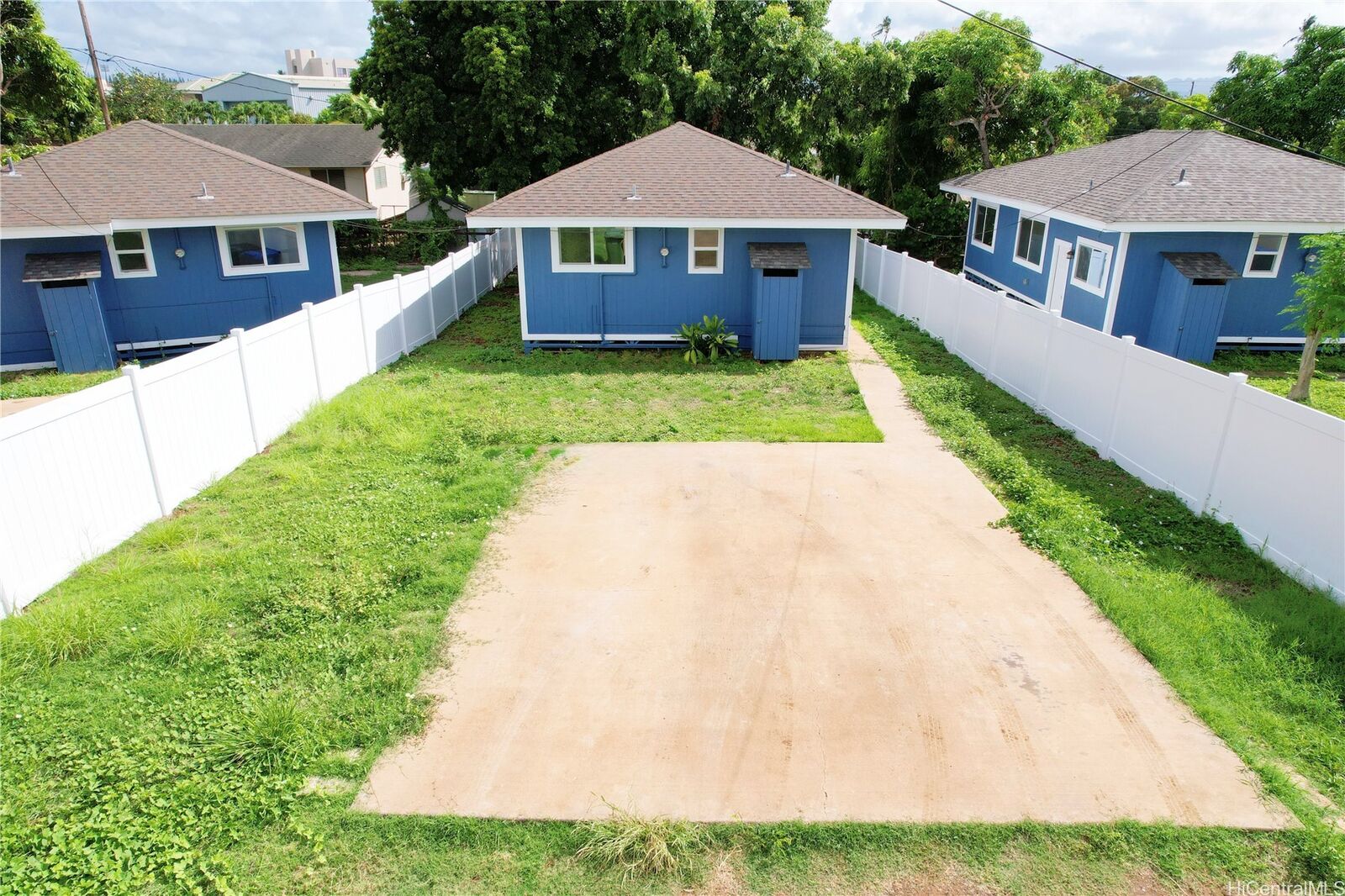 Property Photo:  94-111 Pahu Street B  HI 96797 