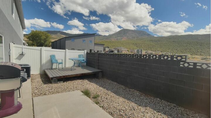 Property Photo: 1457 W Topaz Dr W Unit B UT 84720