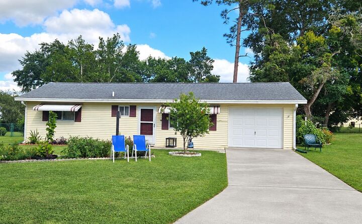 Property Photo: 11145 SW 79th Avenue FL 34476