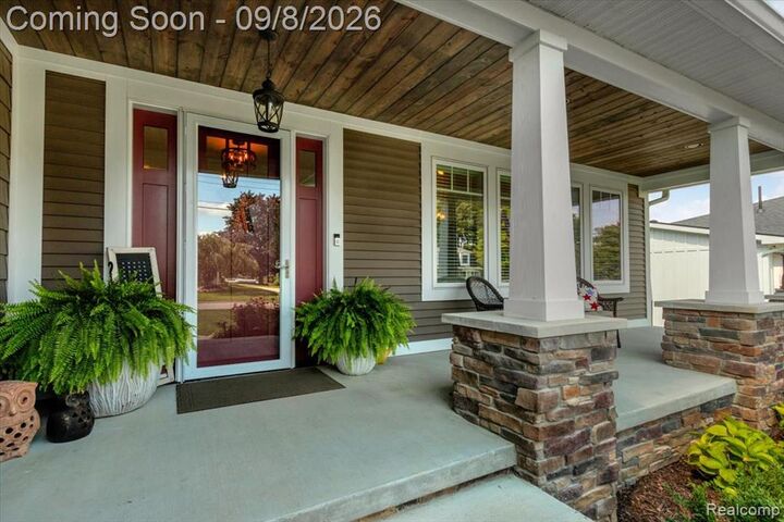 Property Photo: 16128 Silvercrest Drive MI 48430 9154