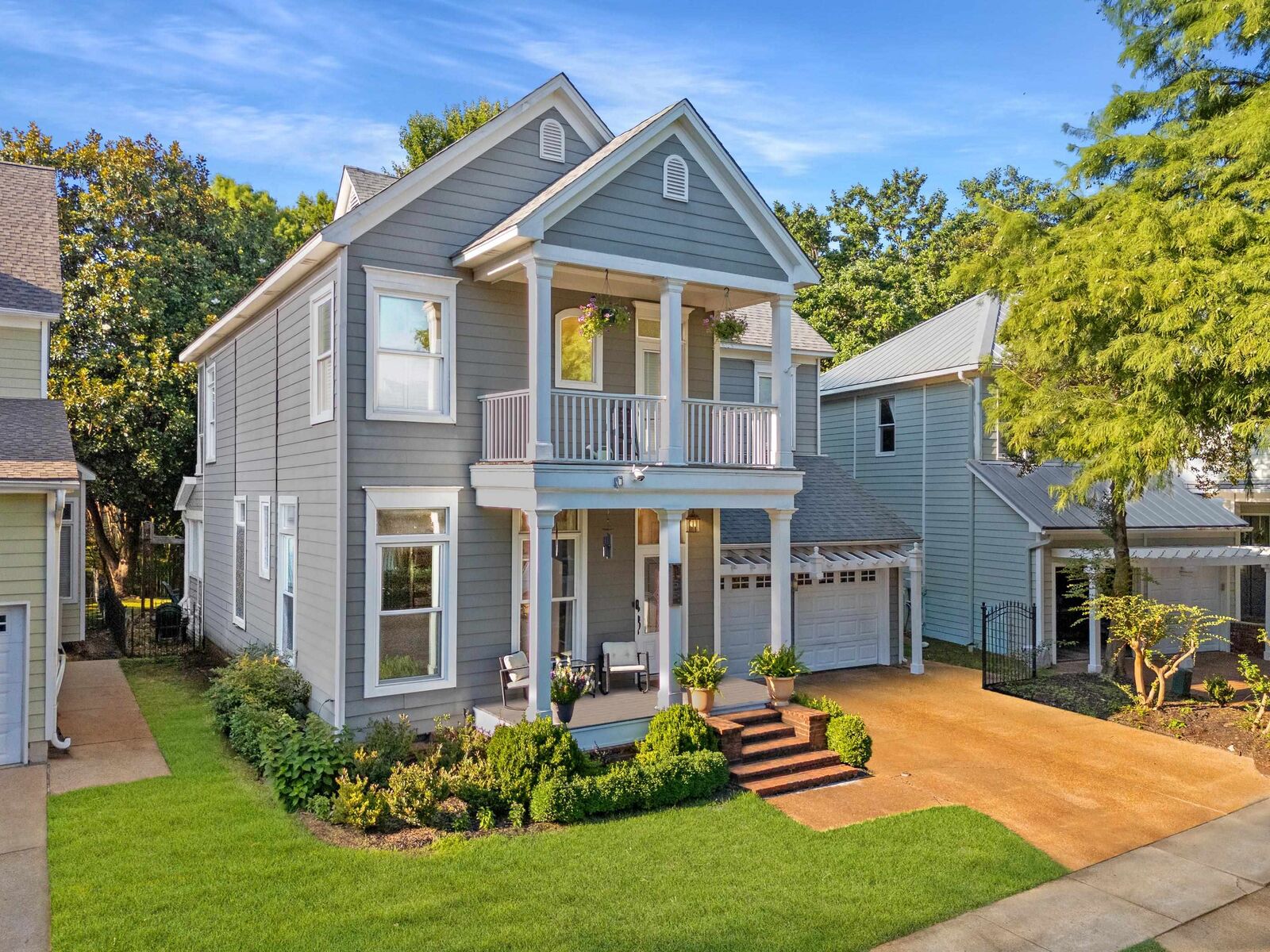 Property Photo:  156 Harbor Isle Cir N  TN 38103 