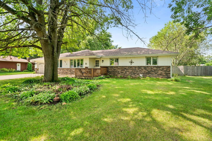 Property Photo: 6426 Dandbridge Boulevard IL 61103