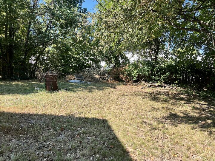 Property Photo: 605 S 24th Street IL 62864