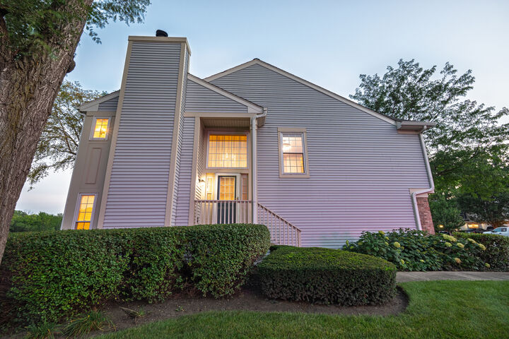 Property Photo:  2673 S Embers Lane  IL 60005 