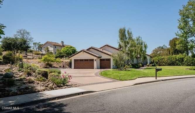 Property Photo:  3679 Paseo De Nublado  CA 91360 