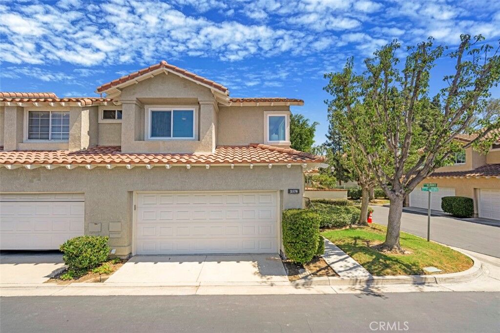 Property Photo:  2578 Calle Barcelona  CA 92782 
