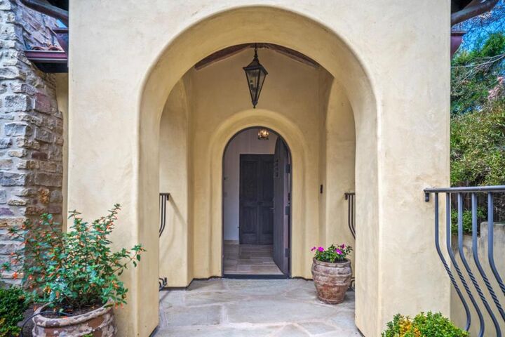 Property Photo:  0 Carmelo 2 SW Of 9th  CA 93921 