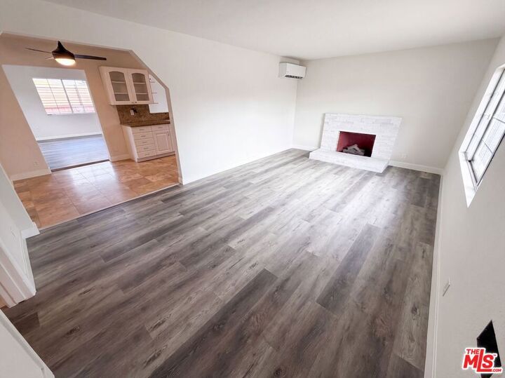 Property Photo:  1426 S Rita Way  CA 92704 