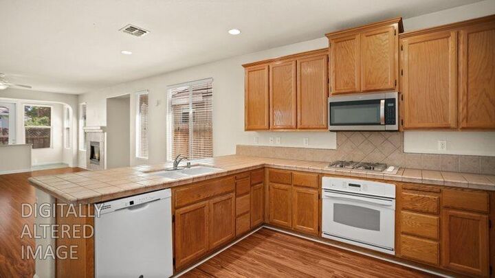 Property Photo:  6044 Bridgecross Drive  CA 95835 