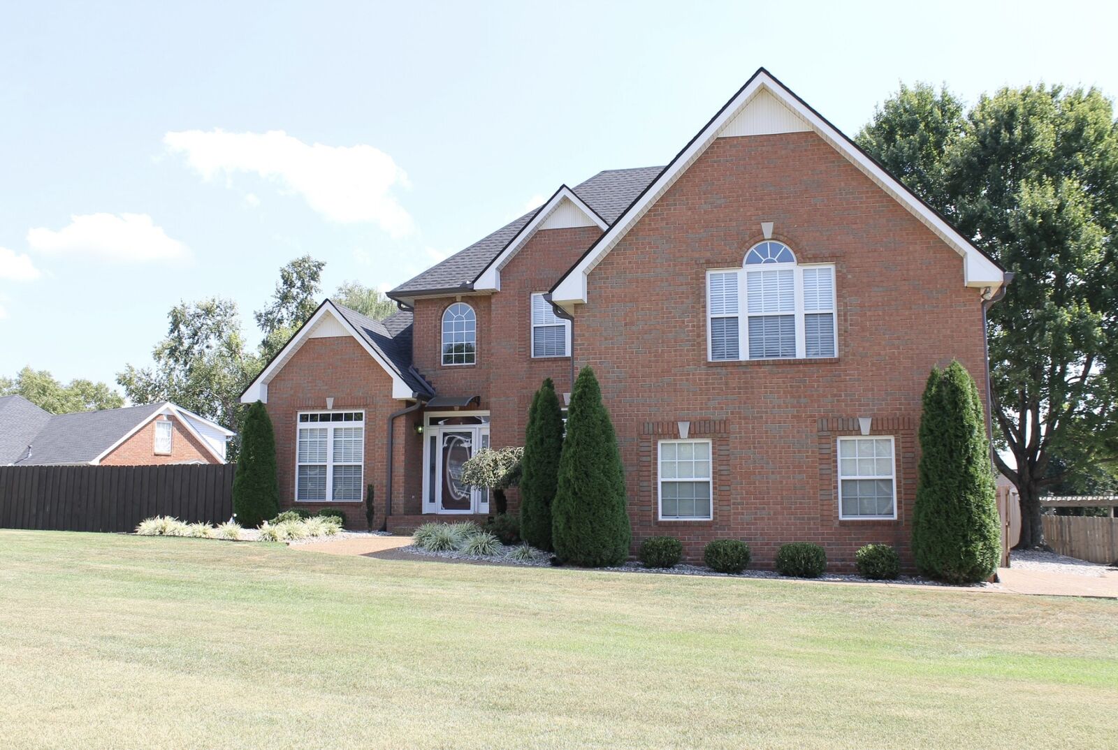 Property Photo:  312 Cherry Ln  TN 37188 