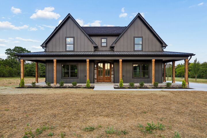 Property Photo:  1165 Linwood Rd  TN 37184 