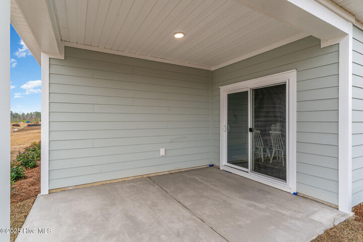 Property Photo: 4416 Frogie Lane NC 28470