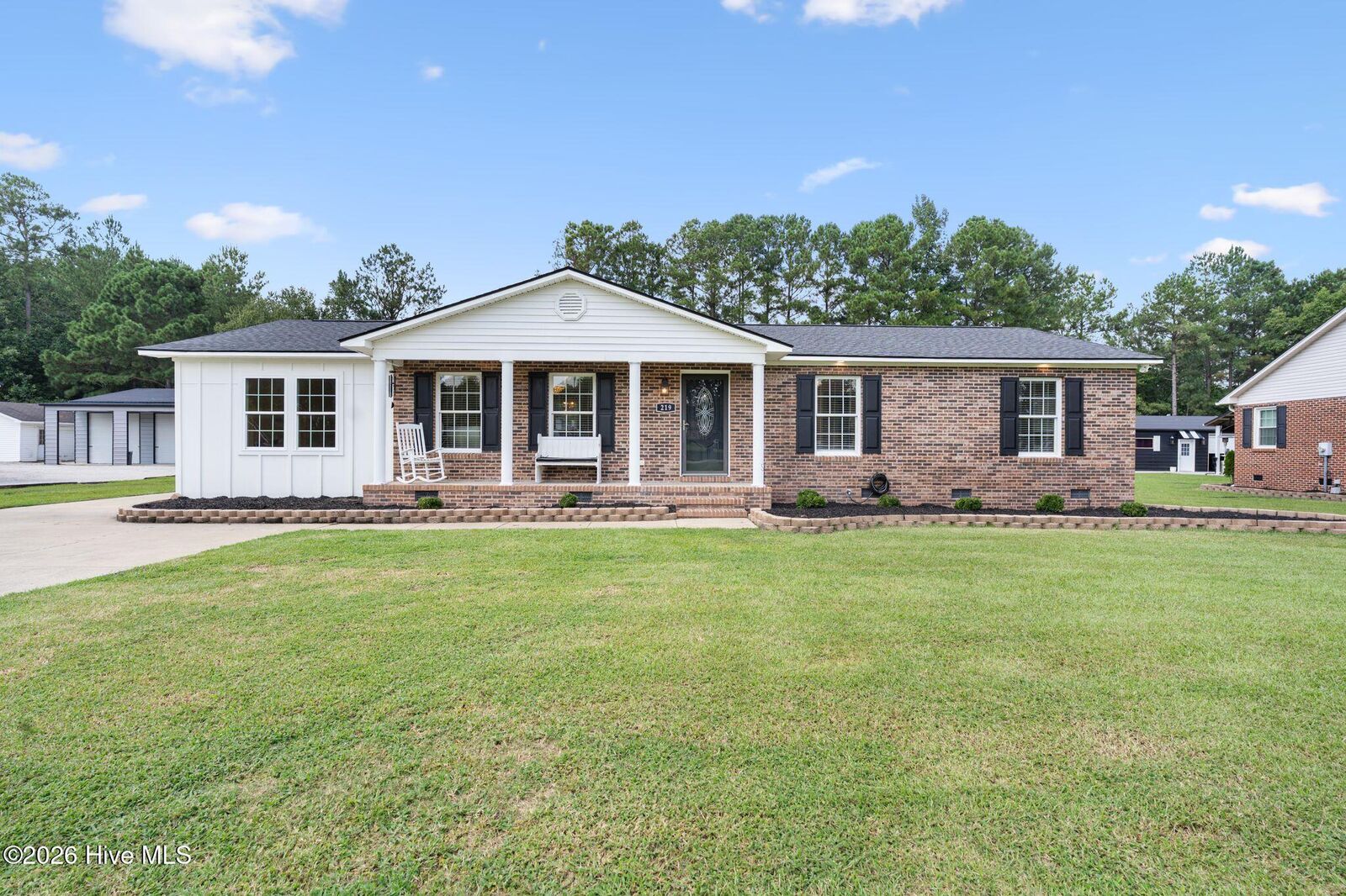 Property Photo:  219 Oakwood Heights Drive  NC 28358 