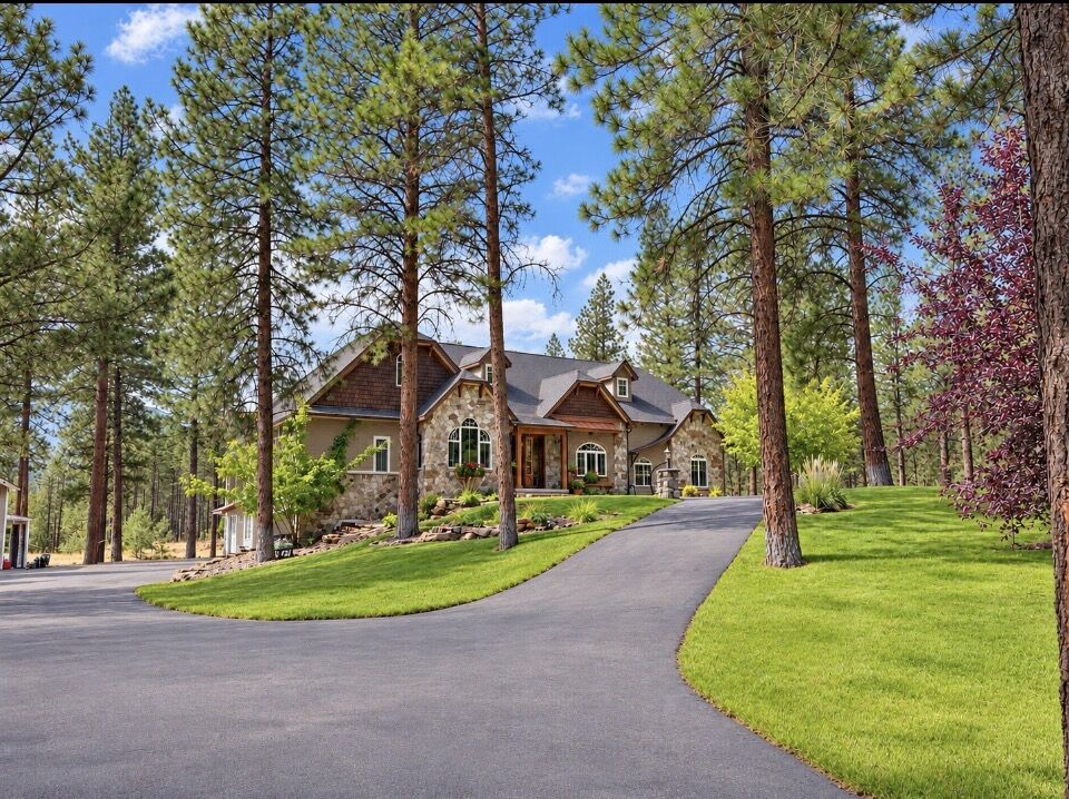 Property Photo: 84 Cherry Creek Bluff Road MT 59923