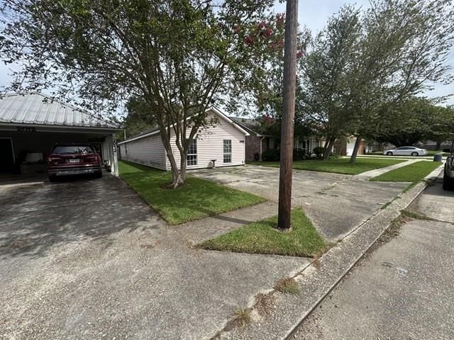 Property Photo: 2014 E Parlange Street LA 70737