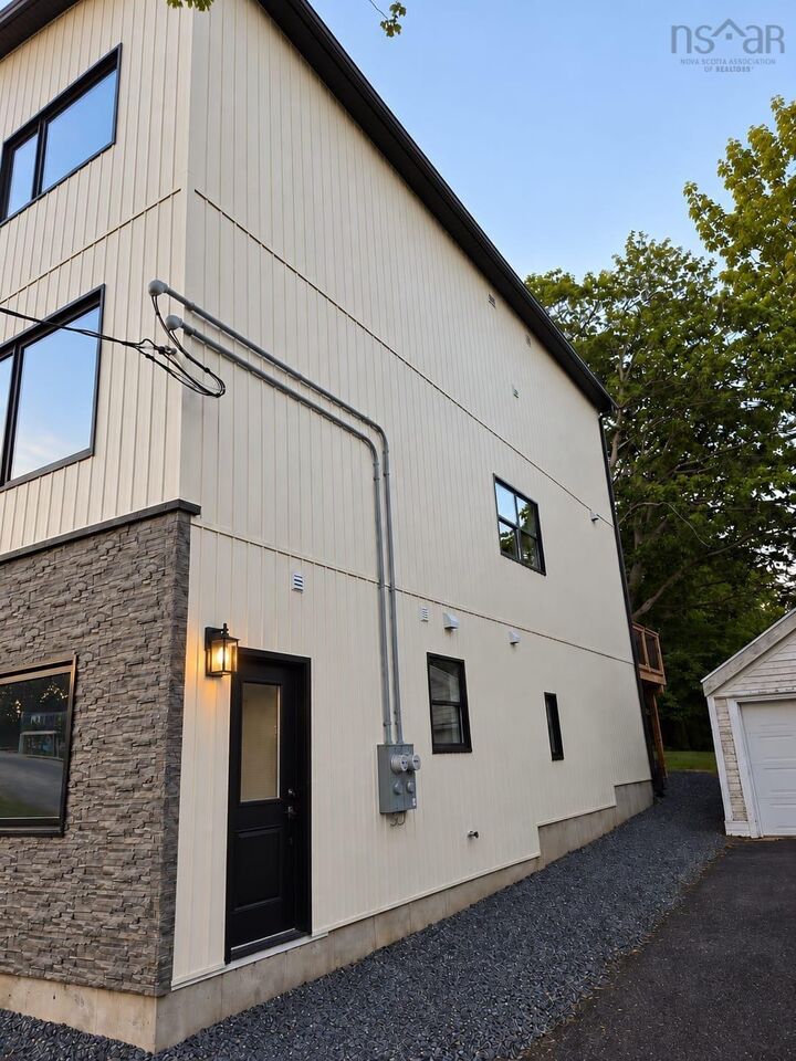 Property Photo:  138 Clovis Avenue  NS B3P 1J2 