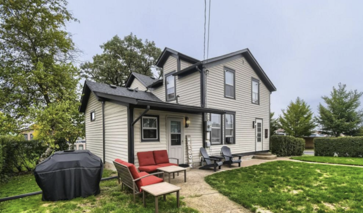 Property Photo: 206 Eddy Street MN 55033