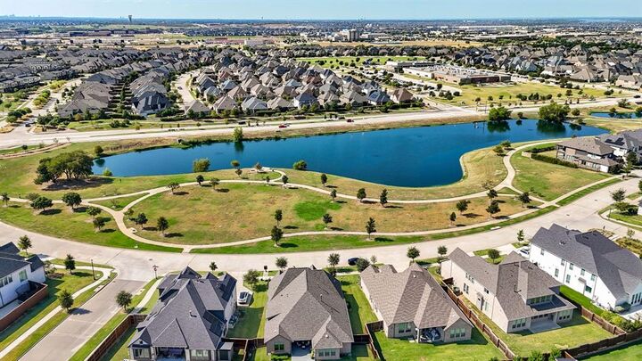 Property Photo:  3900 Woodbine Lane  TX 75078 