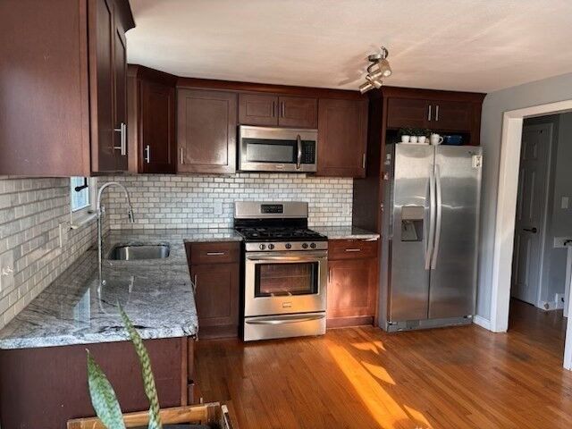 Property Photo:  1169 W Elm St Ext  MA 02301 