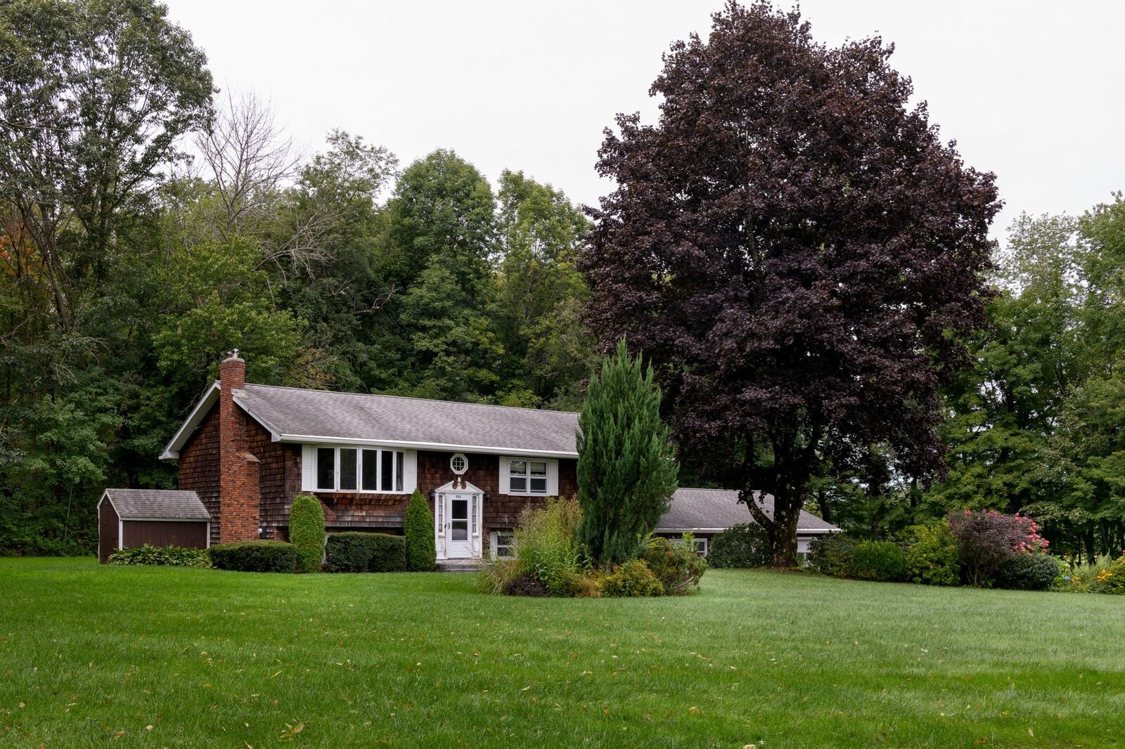 Property Photo: 261 Brookfield Rd MA 01507