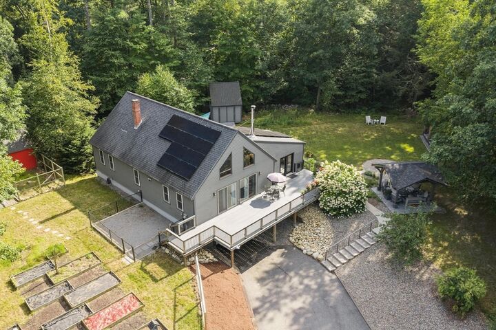 Property Photo:  737 New West Townsend Rd  MA 01462 