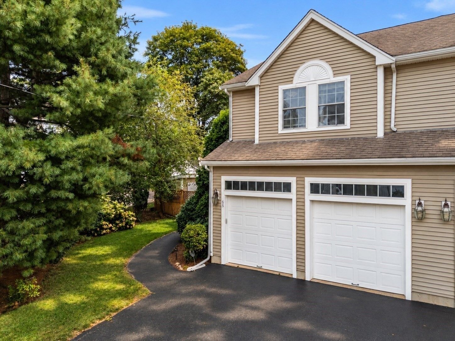 Property Photo: 65 Crescent Rd MA 02494