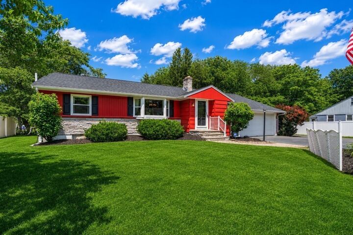 Property Photo:  11 Sunset Dr  MA 02334 
