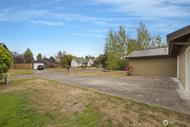 Property Photo: 505 Rose Lane WA 98250
