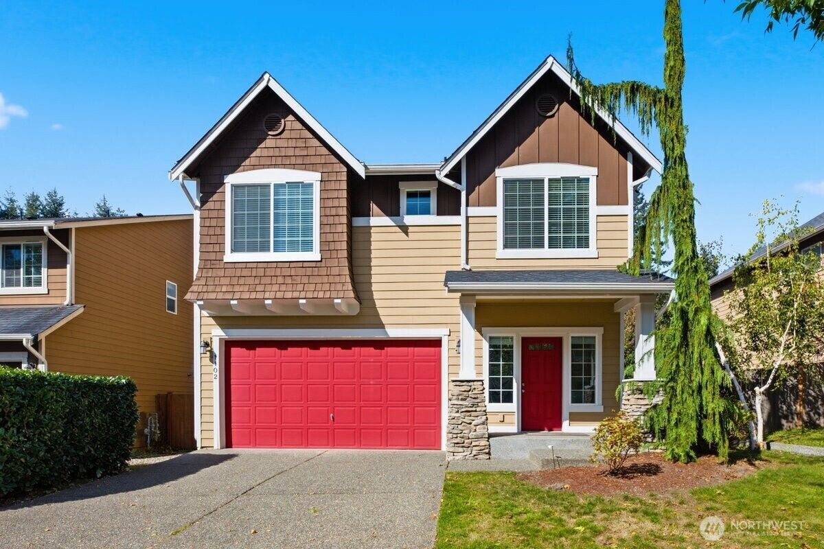 Property Photo:  1102  117th Drive SE  WA 98258 