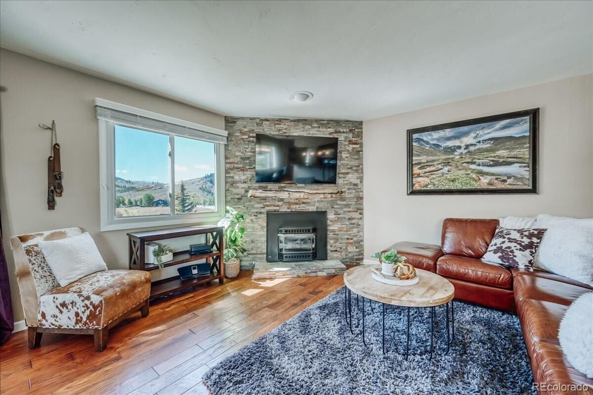 Property Photo:  76 Cove Boulevard E12  CO 80435 