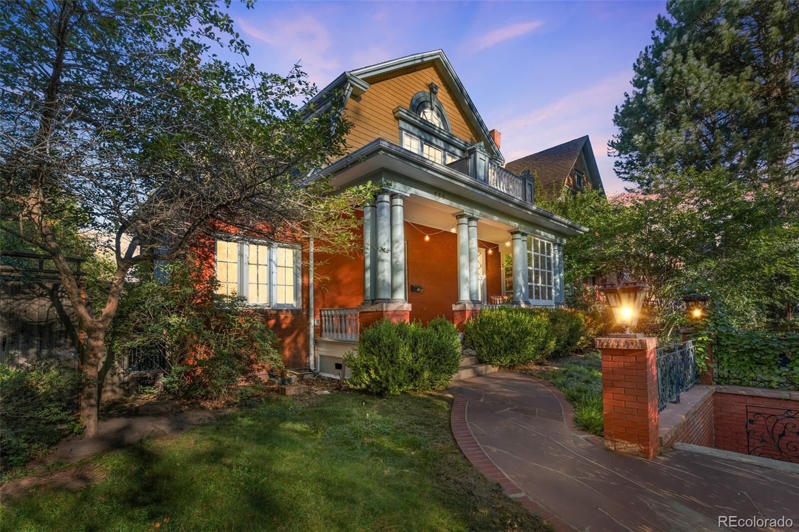 Property Photo:  725 N Downing Street  CO 80218 